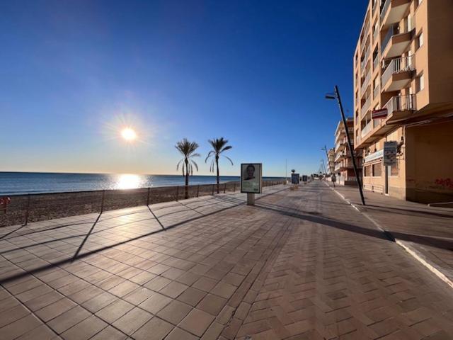 גוארדמר דל סגורה Modern And Stylish Apartament Sea ​​Views מראה חיצוני תמונה